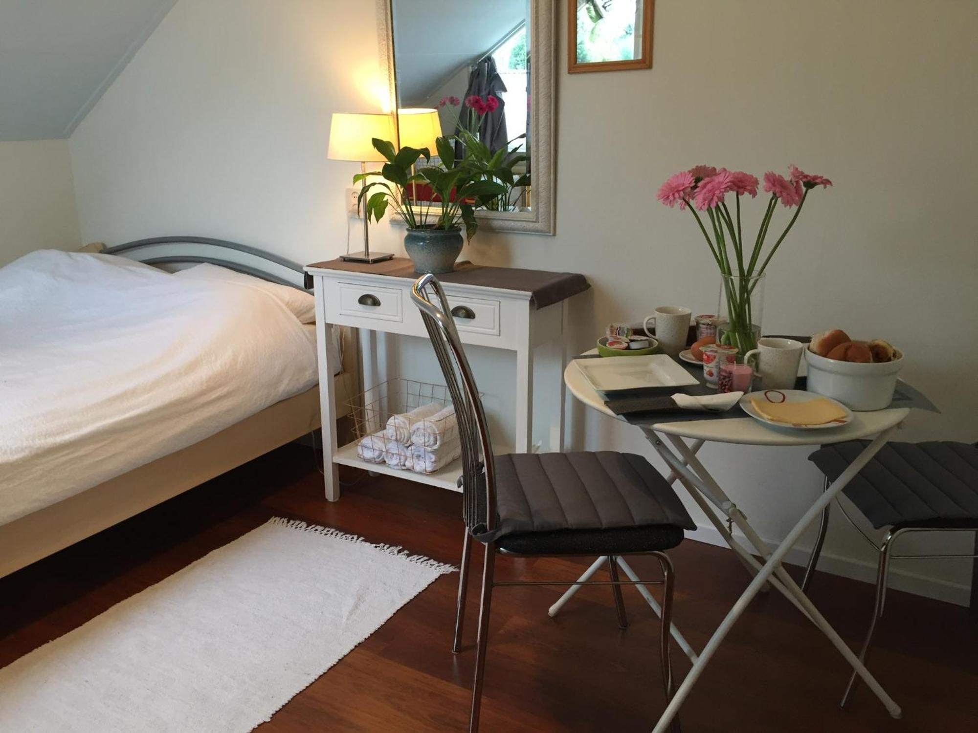 Room In אוס מראה חיצוני תמונה