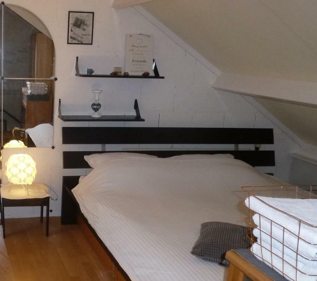 Room In אוס מראה חיצוני תמונה